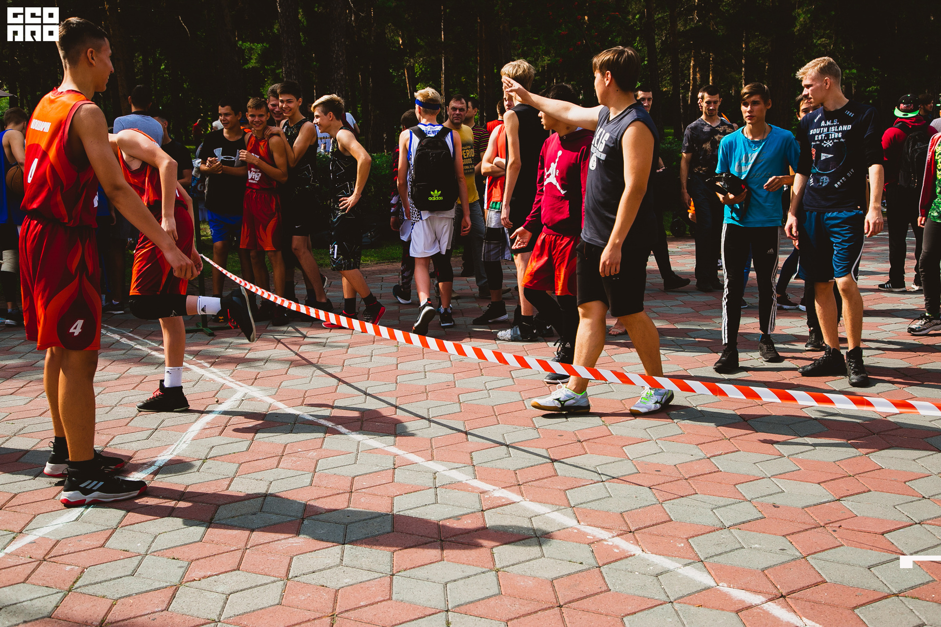 0076 190810 Оранжевый мяч.jpg