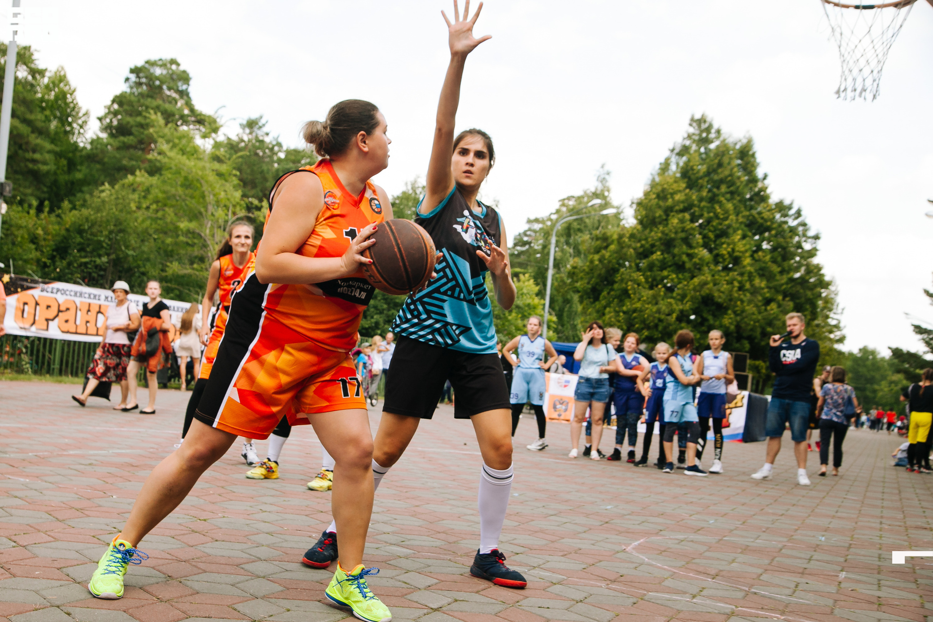 0238 190810 Оранжевый мяч.jpg