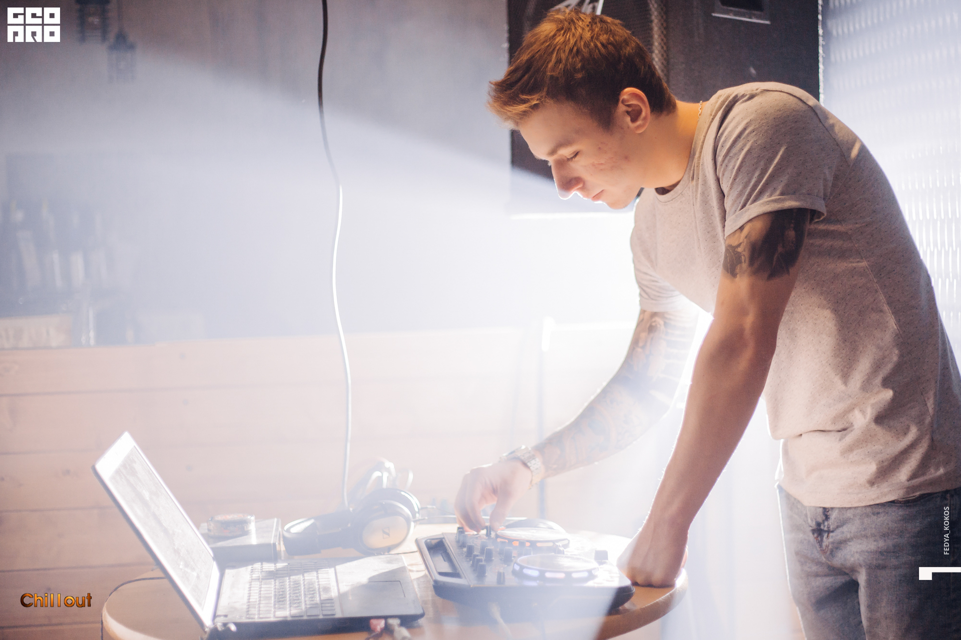 19-09-28 23-00-12.jpg