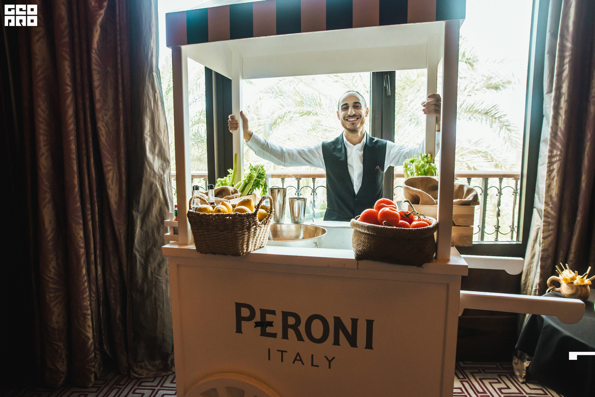 Hendricks-Geometria.tv. -DF0063.jpg