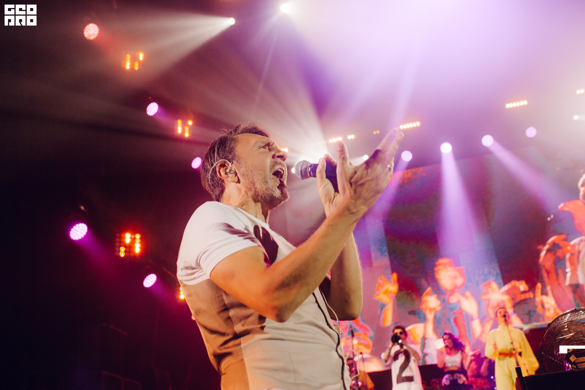 19-09-22 21-32-08.jpg