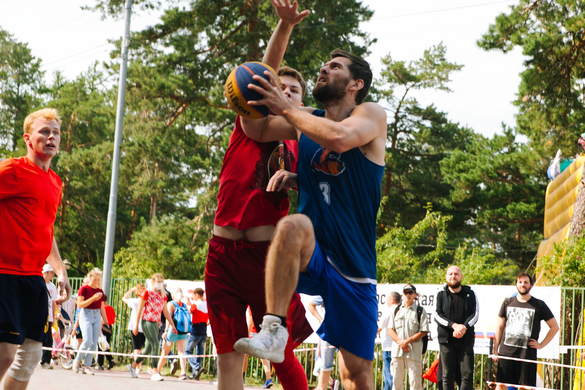 0330 190810 Оранжевый мяч.jpg