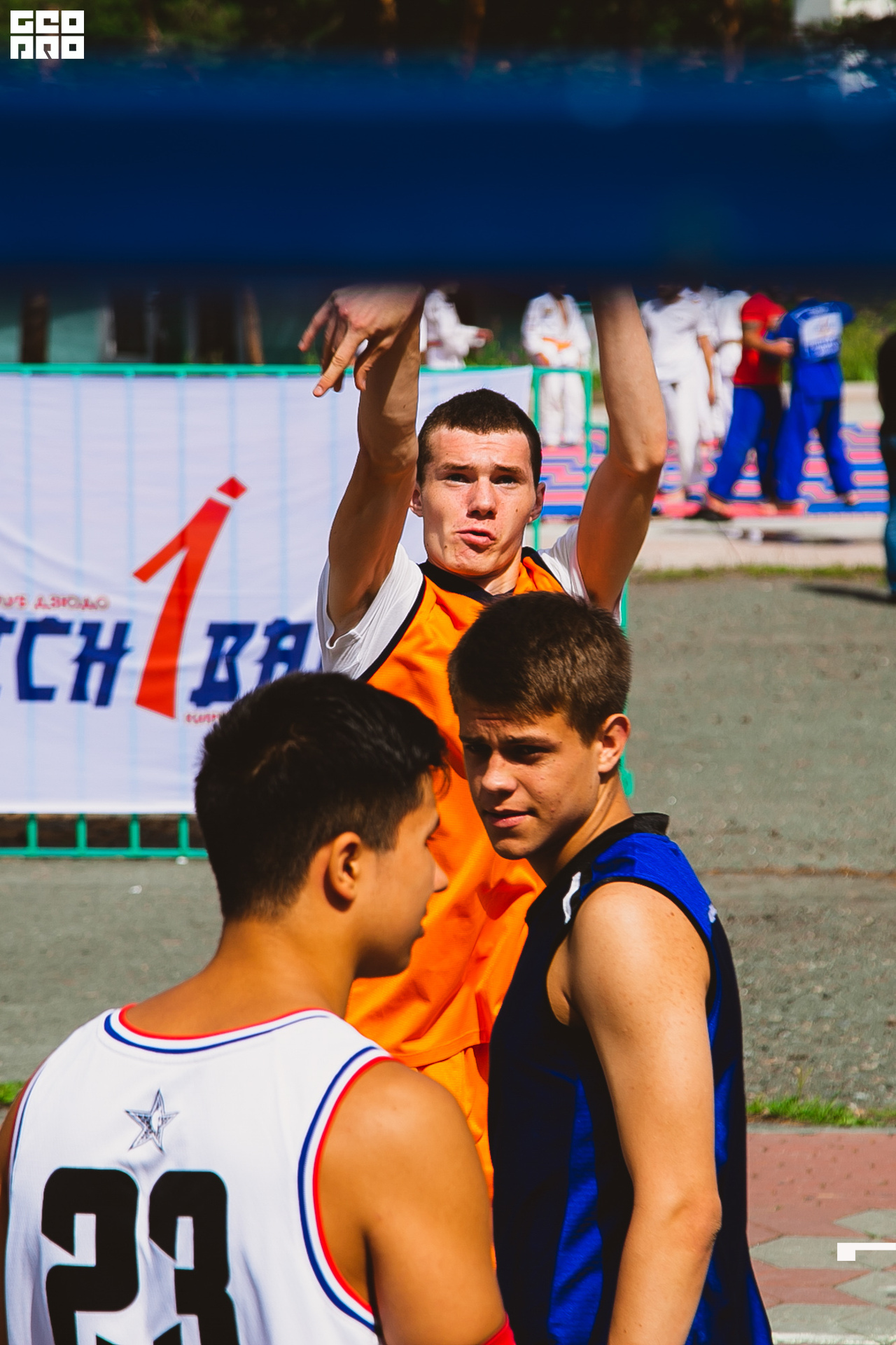 0169 190810 Оранжевый мяч.jpg