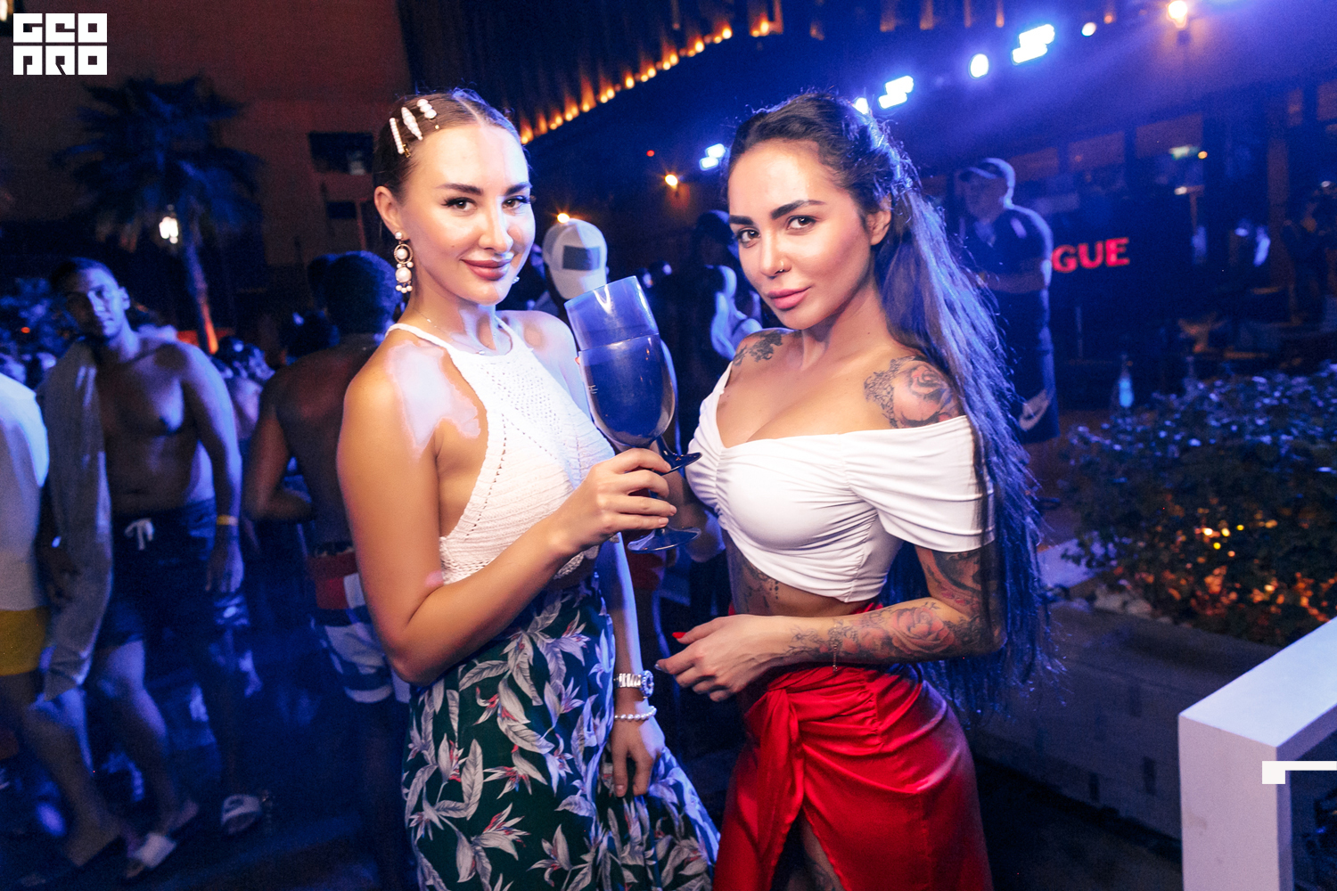 Vogue_ Geometria.Tv (119 of 135).jpg