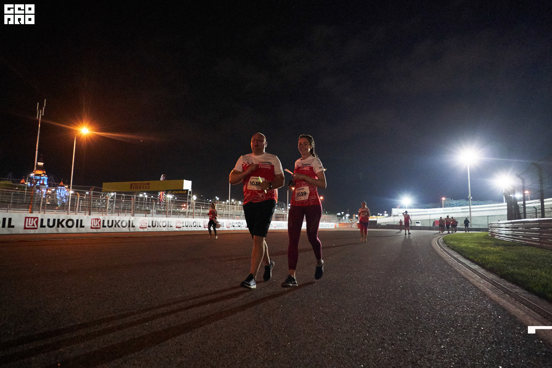 28_09_19 ночной забег лукойл_513.jpg