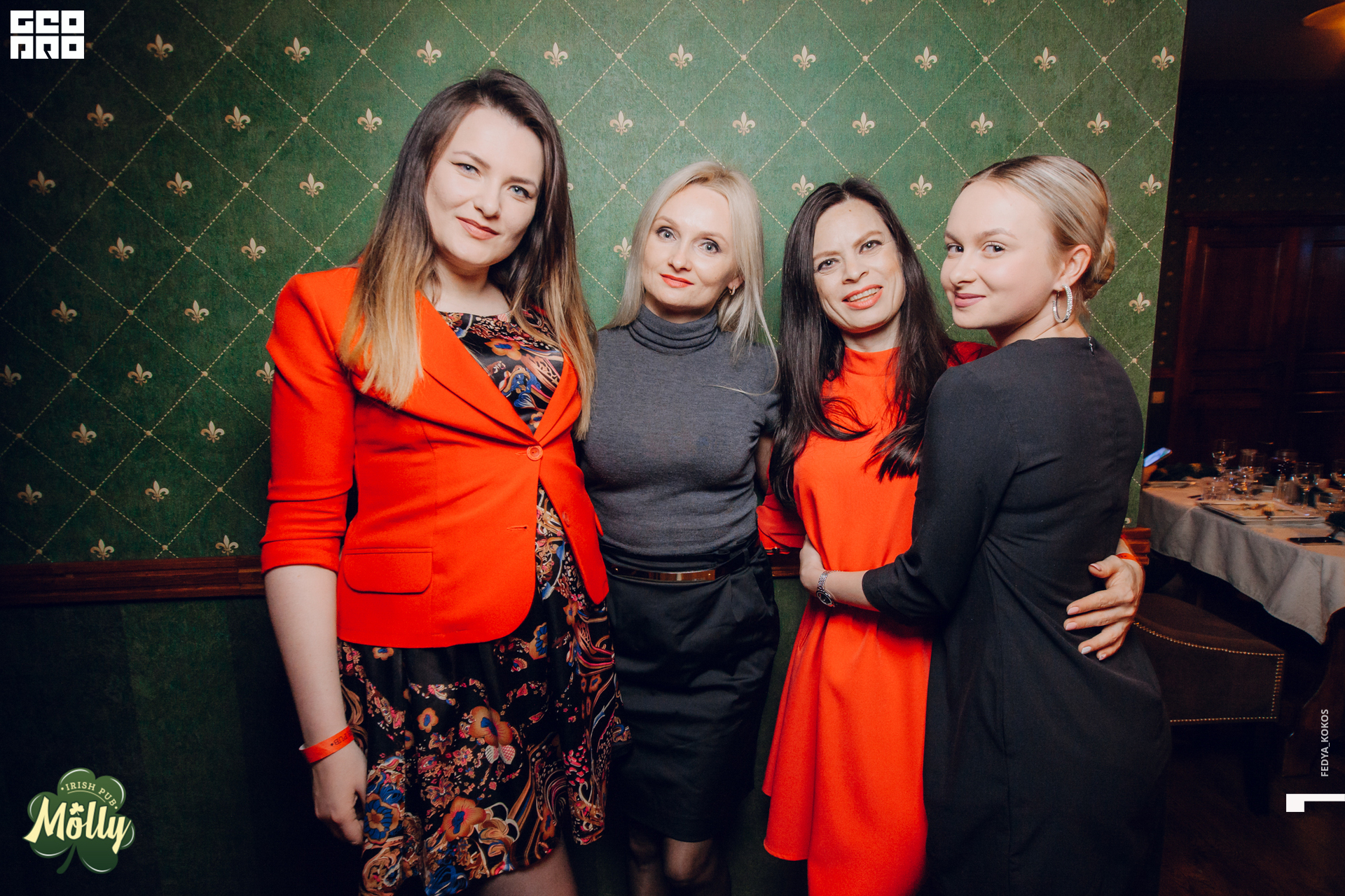 19-10-04 23-41-30.jpg