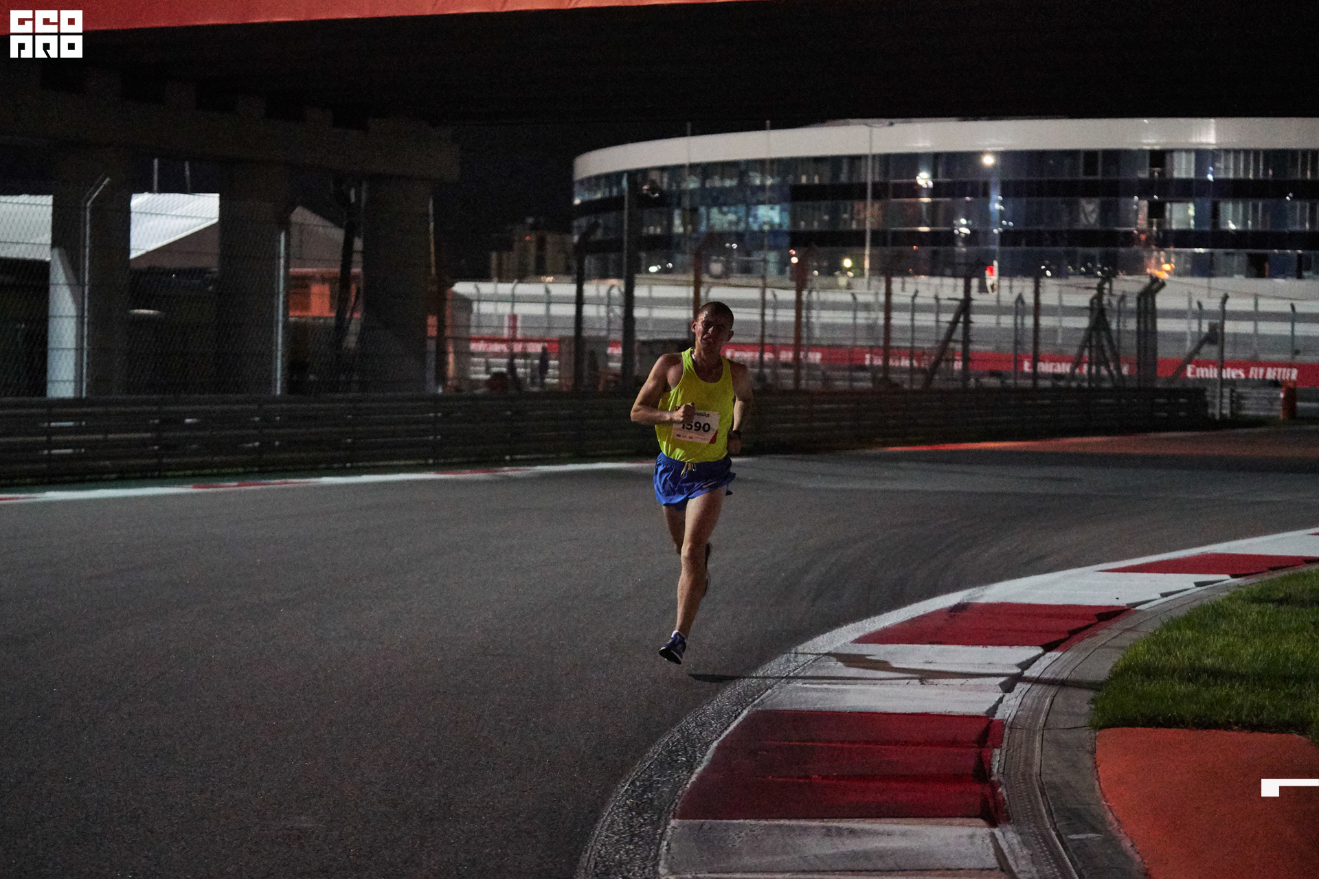 28_09_19 ночной забег лукойл_300.jpg