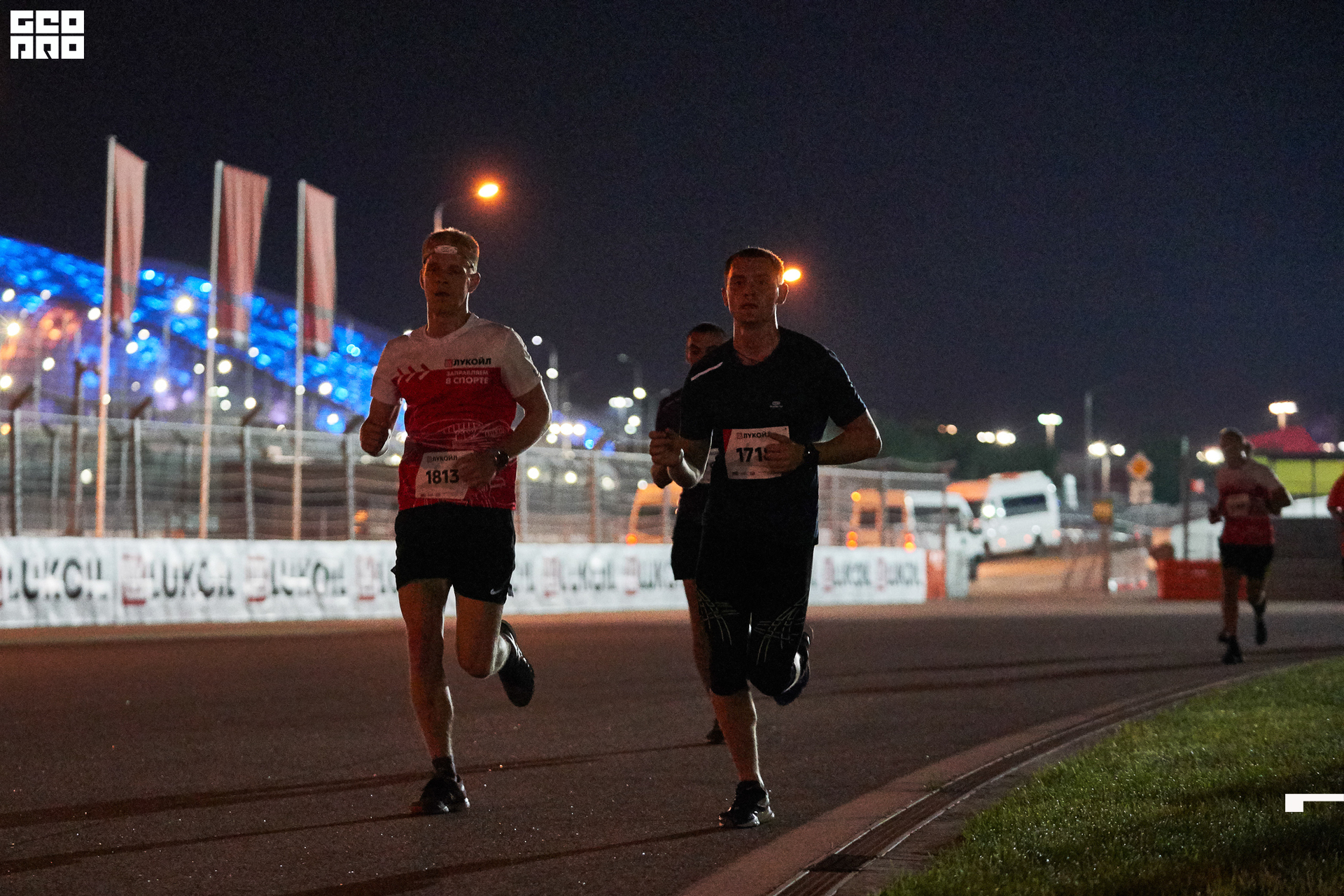 28_09_19 ночной забег лукойл_333.jpg