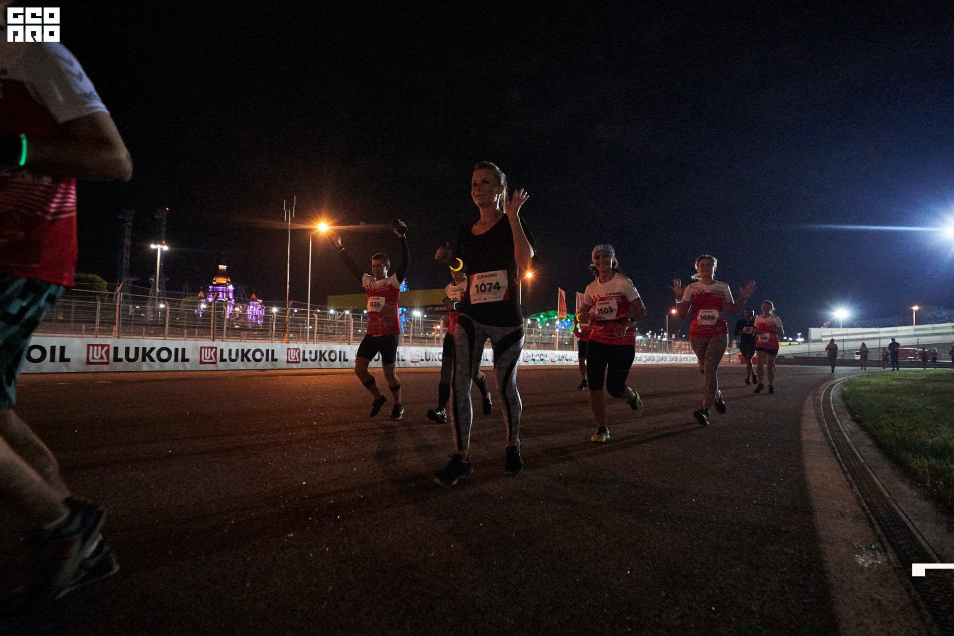 28_09_19 ночной забег лукойл_453.jpg
