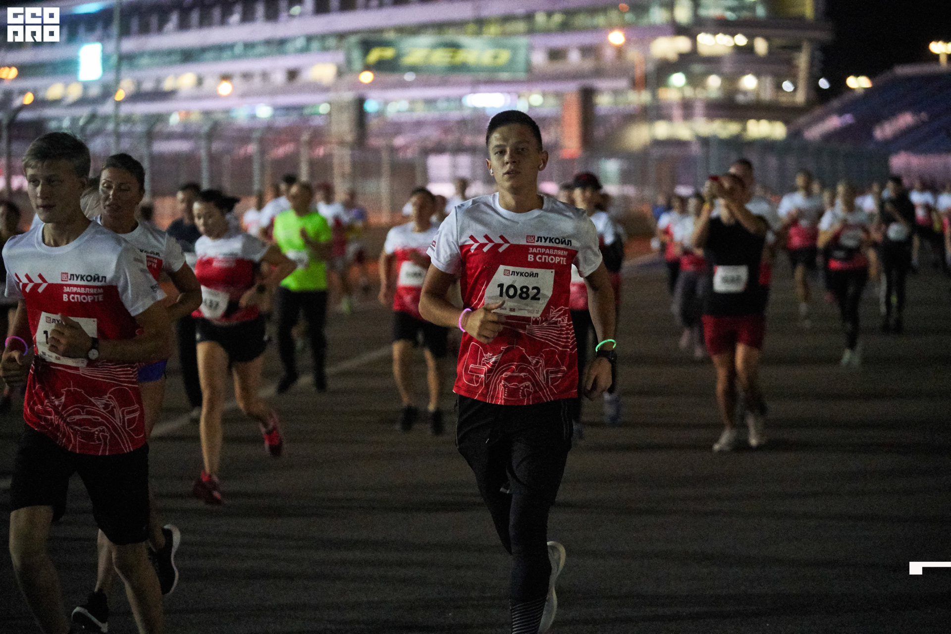 28_09_19 ночной забег лукойл_282.jpg