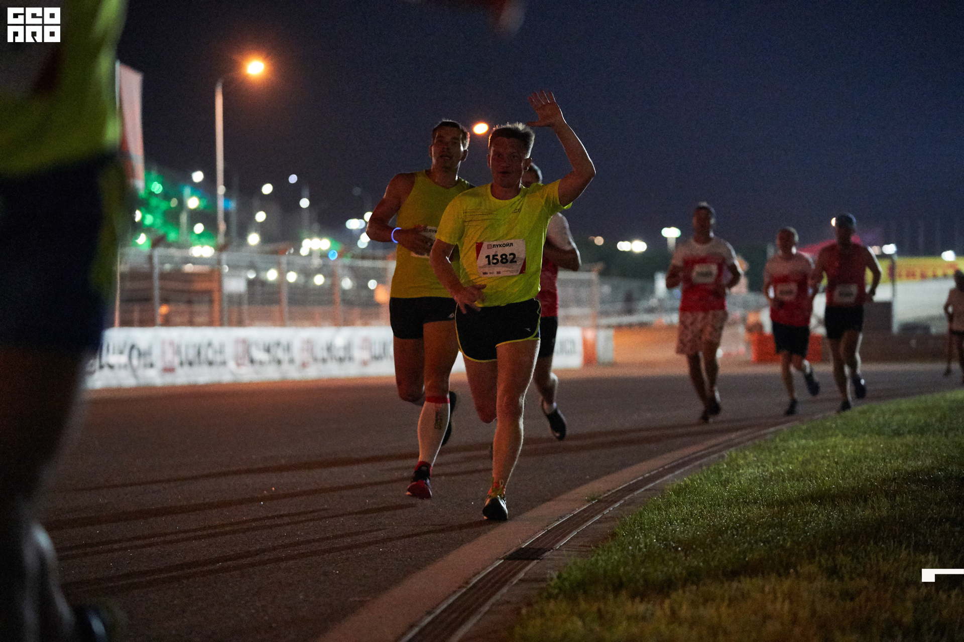 28_09_19 ночной забег лукойл_353.jpg