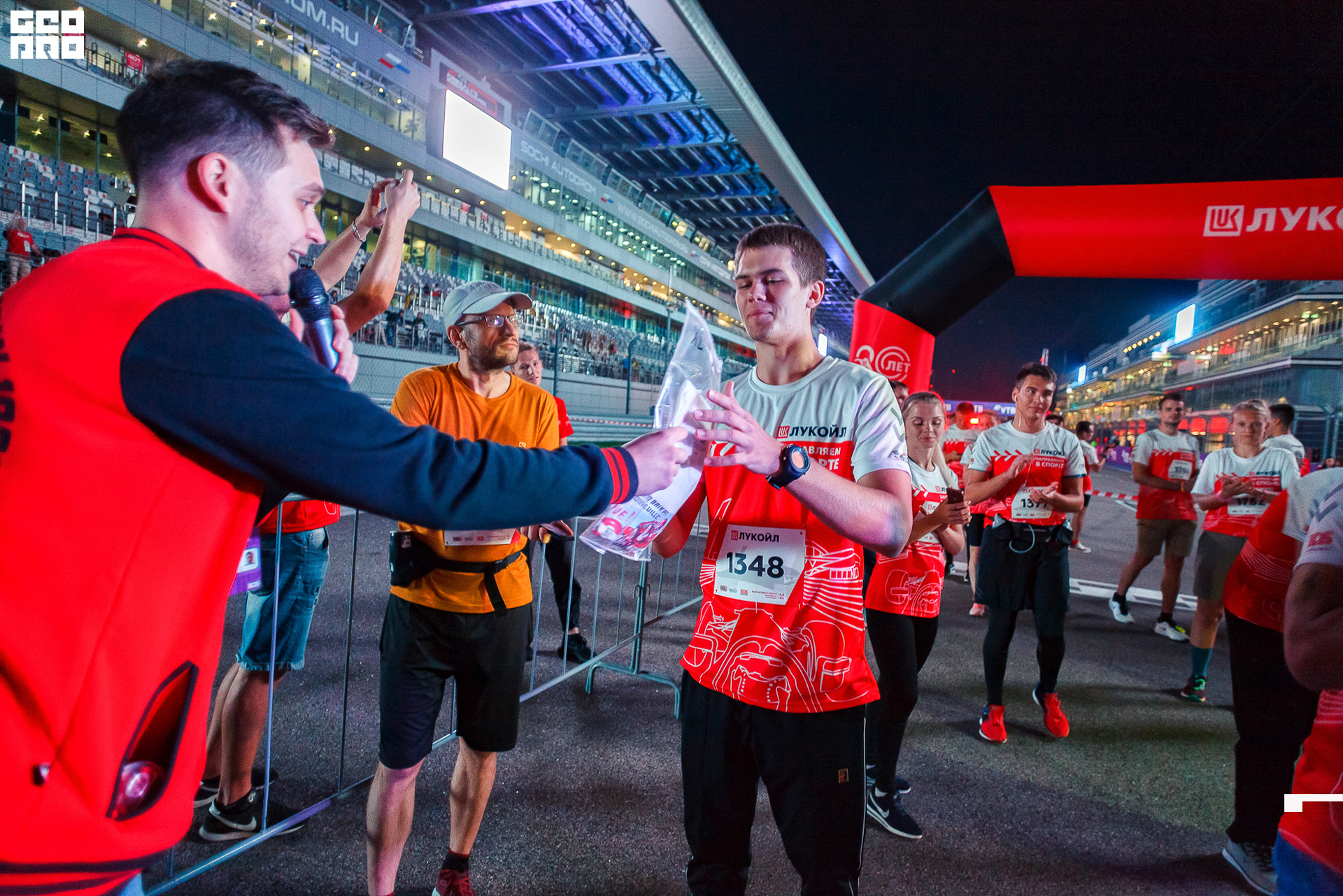 28_09_19 ночной забег лукойл_175.jpg