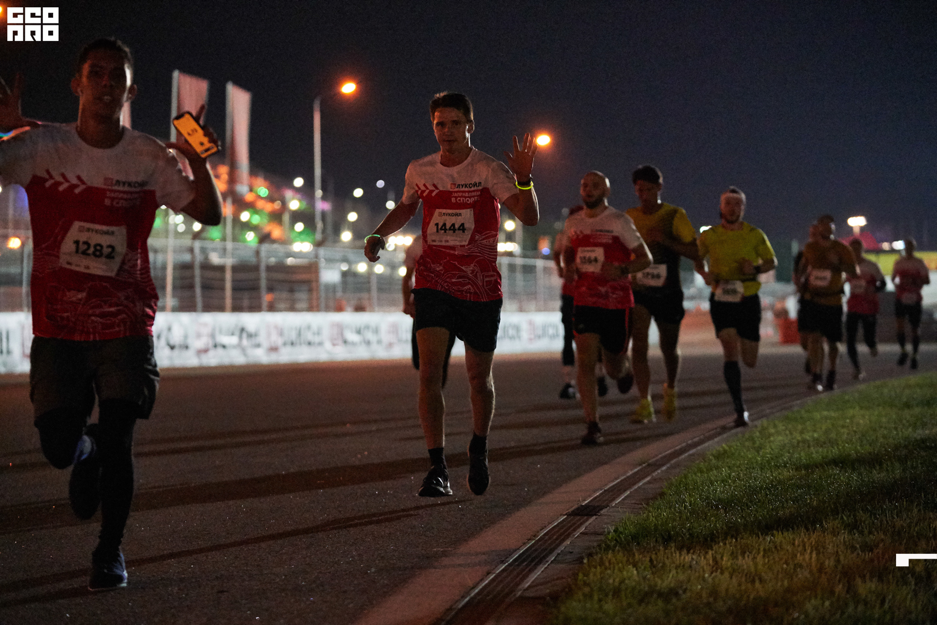28_09_19 ночной забег лукойл_361.jpg