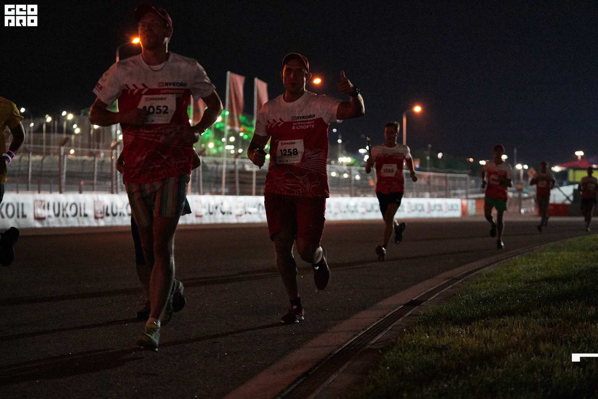 28_09_19 ночной забег лукойл_409.jpg
