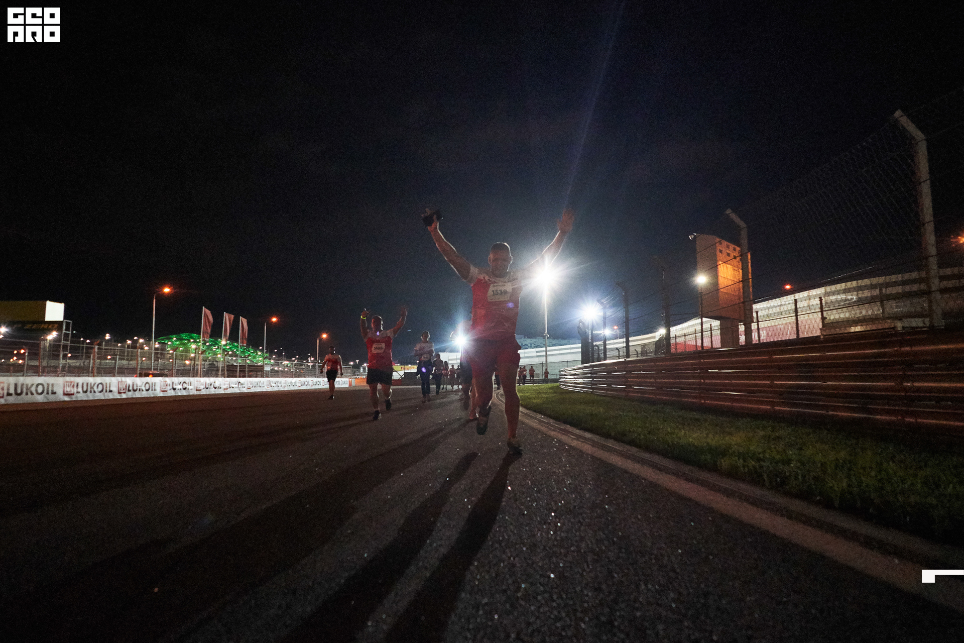 28_09_19 ночной забег лукойл_473.jpg
