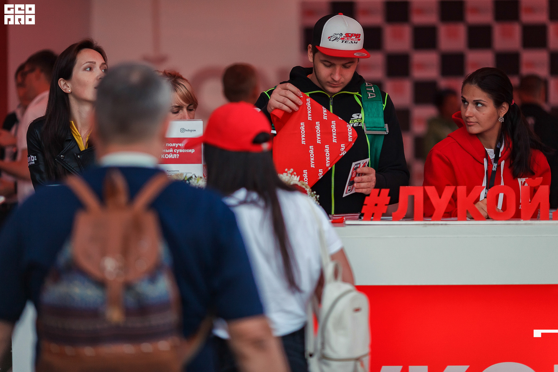 28_09_19 ночной забег лукойл_005.jpg