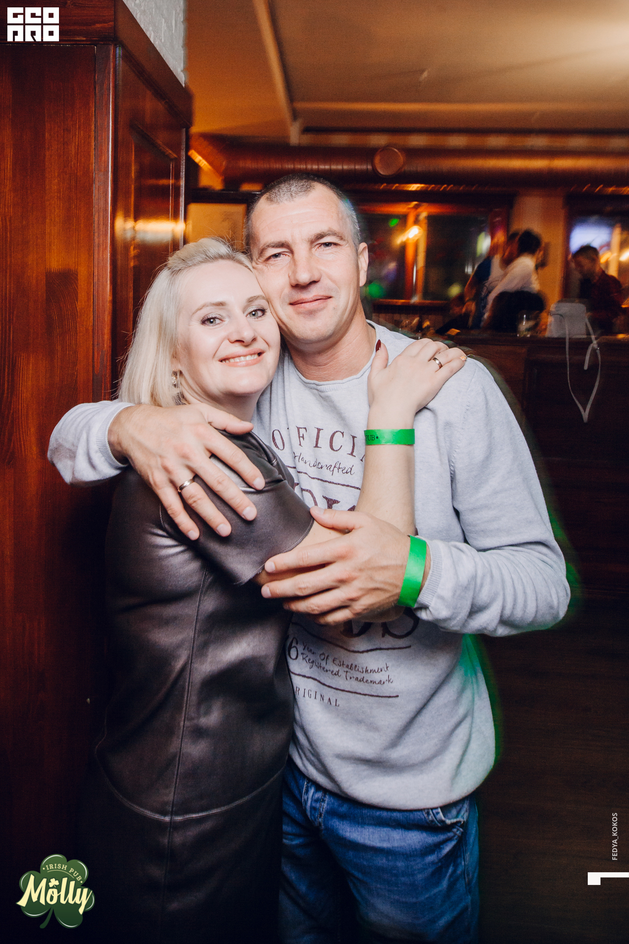 19-10-04 23-23-37.jpg