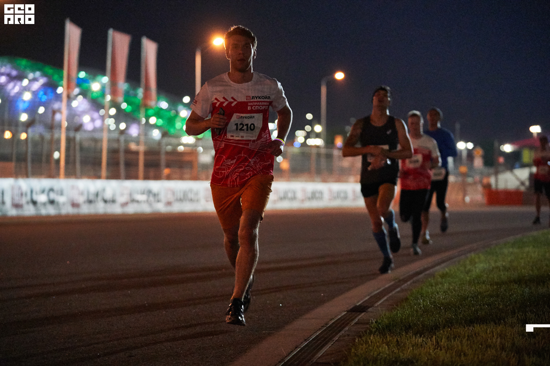 28_09_19 ночной забег лукойл_337.jpg