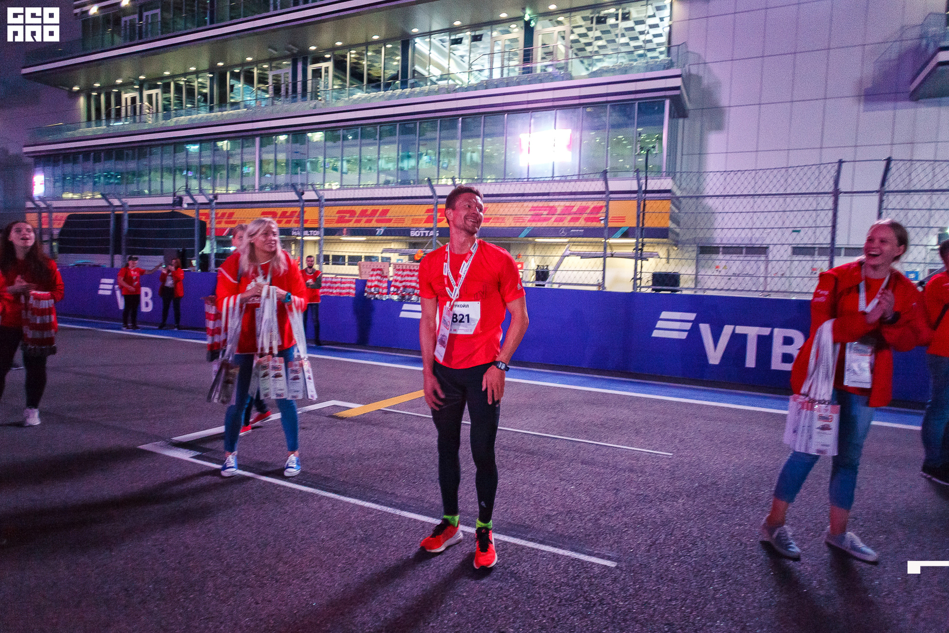 28_09_19 ночной забег лукойл_531.jpg