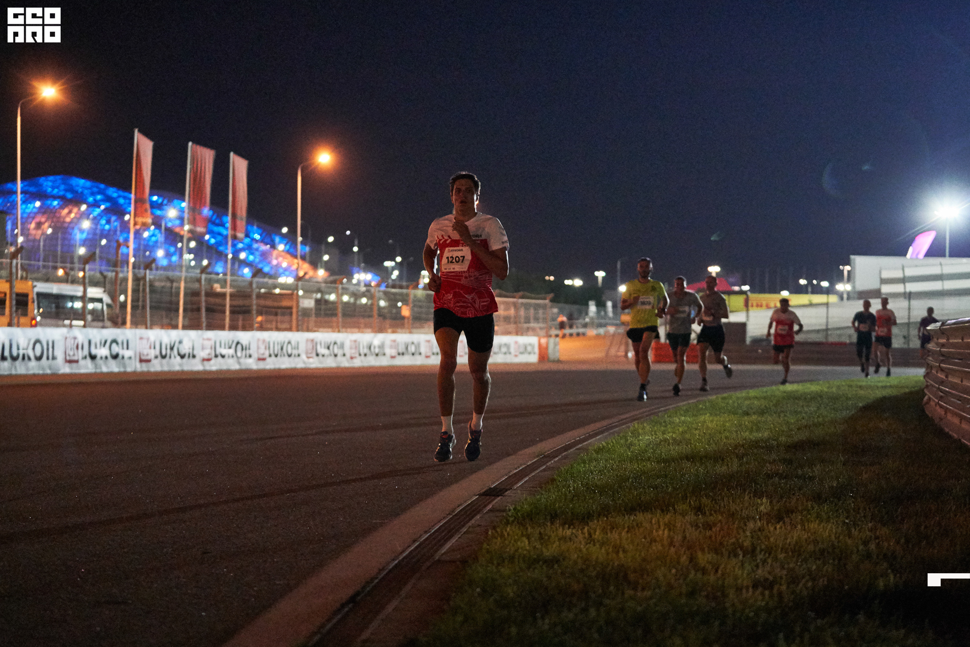 28_09_19 ночной забег лукойл_329.jpg
