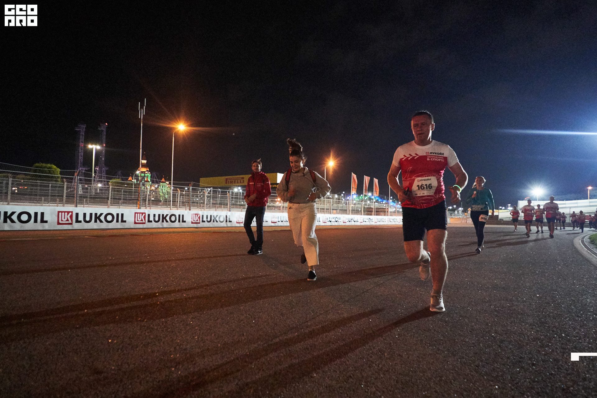 28_09_19 ночной забег лукойл_498.jpg