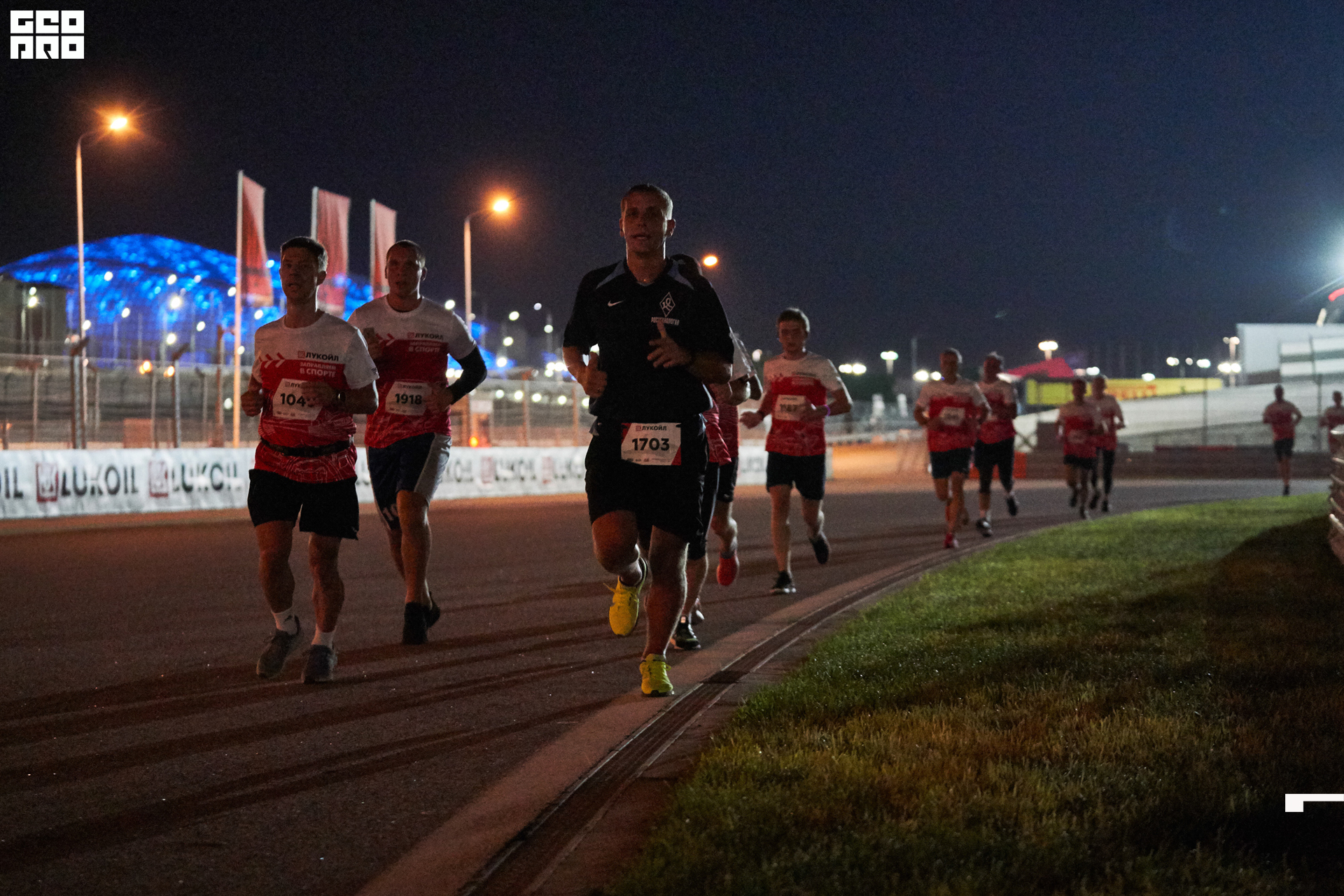 28_09_19 ночной забег лукойл_382.jpg