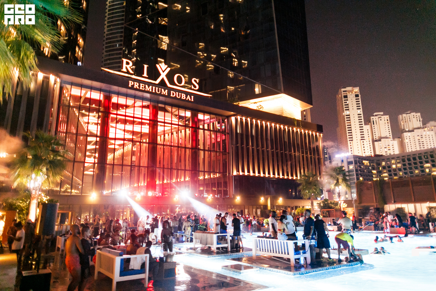 Vogue (84 of 90).jpg