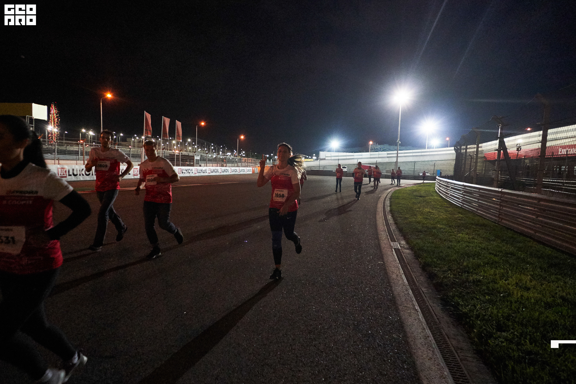 28_09_19 ночной забег лукойл_515.jpg