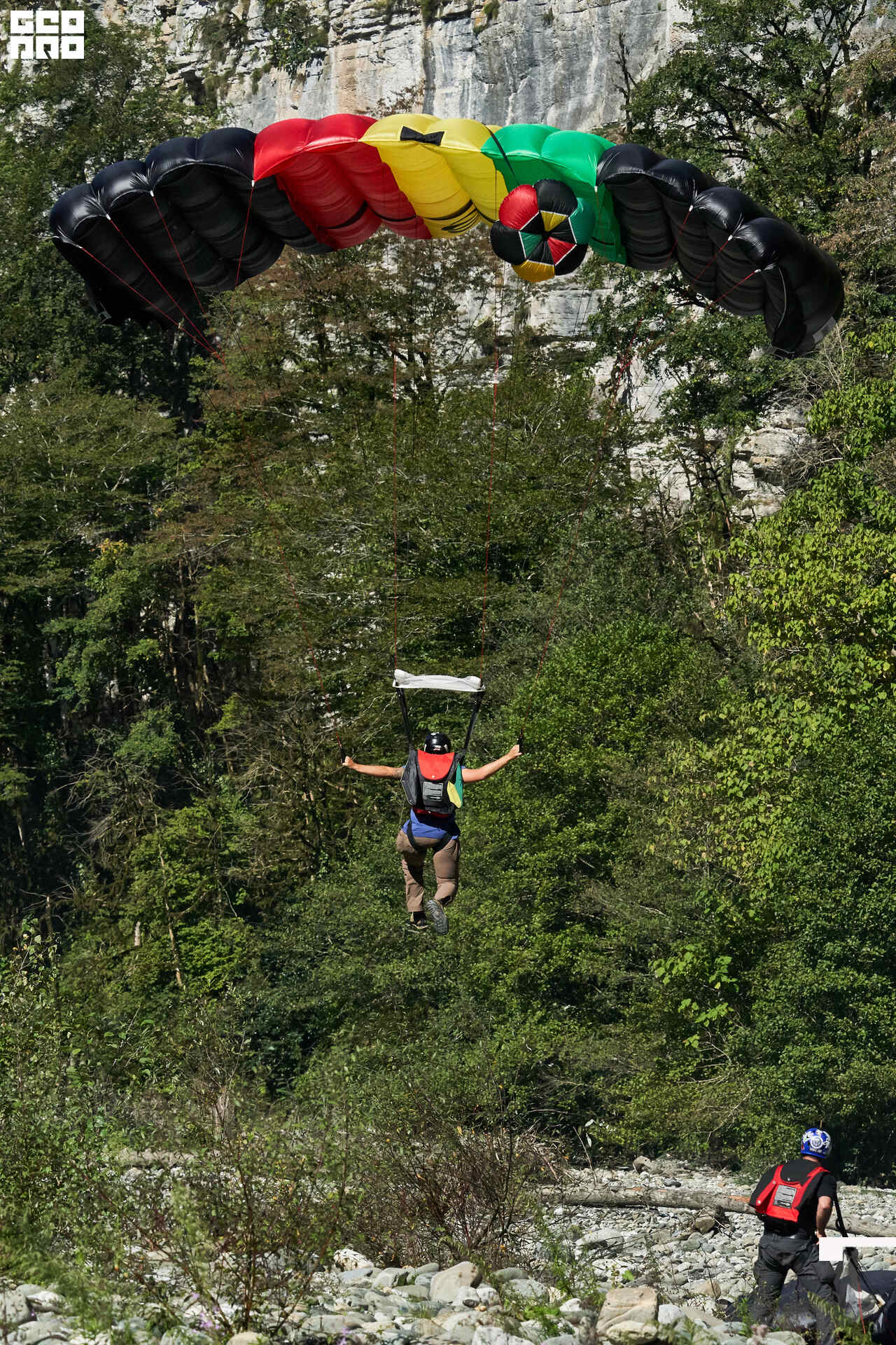 10_10_19 Base Jumping_245.jpg