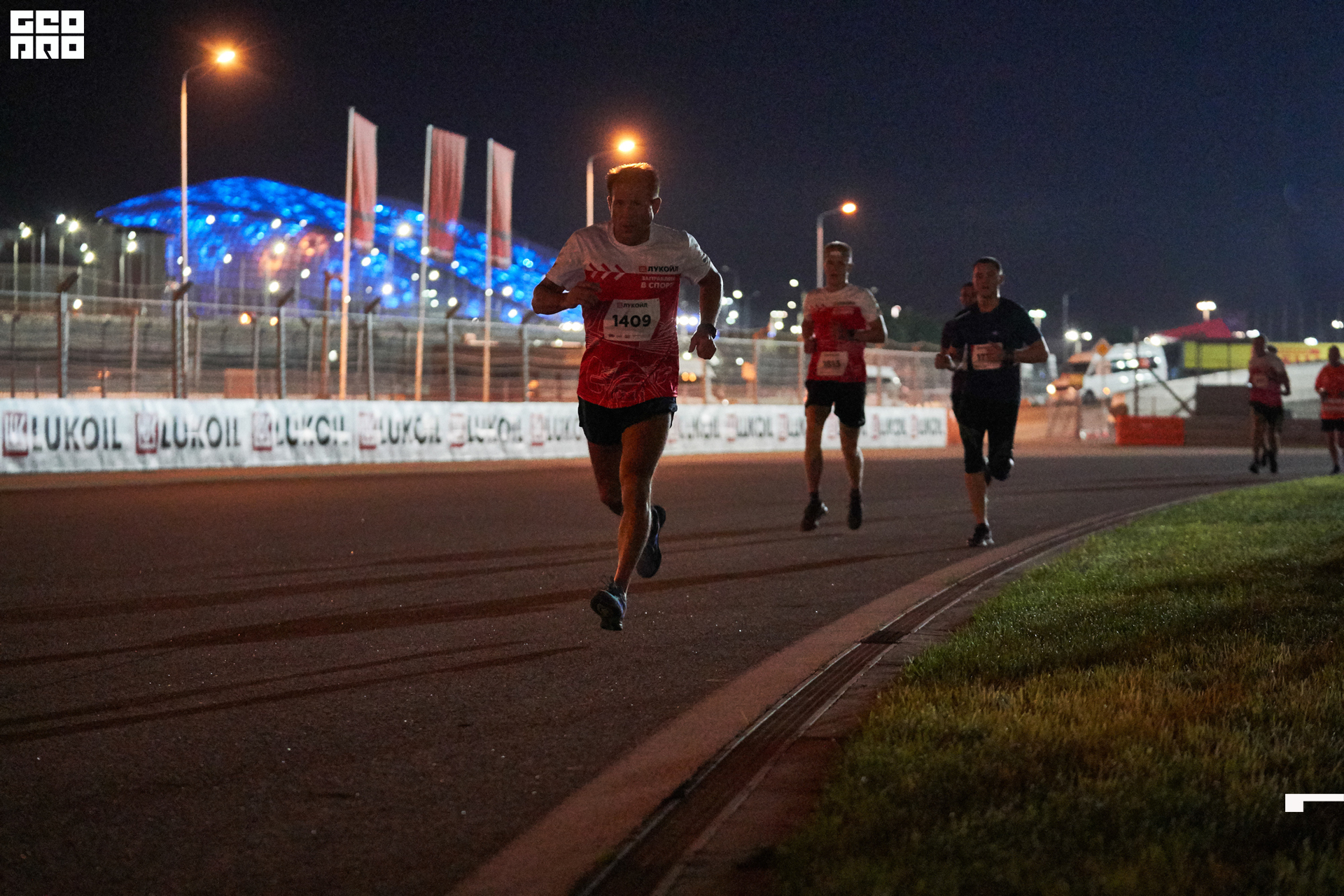 28_09_19 ночной забег лукойл_332.jpg