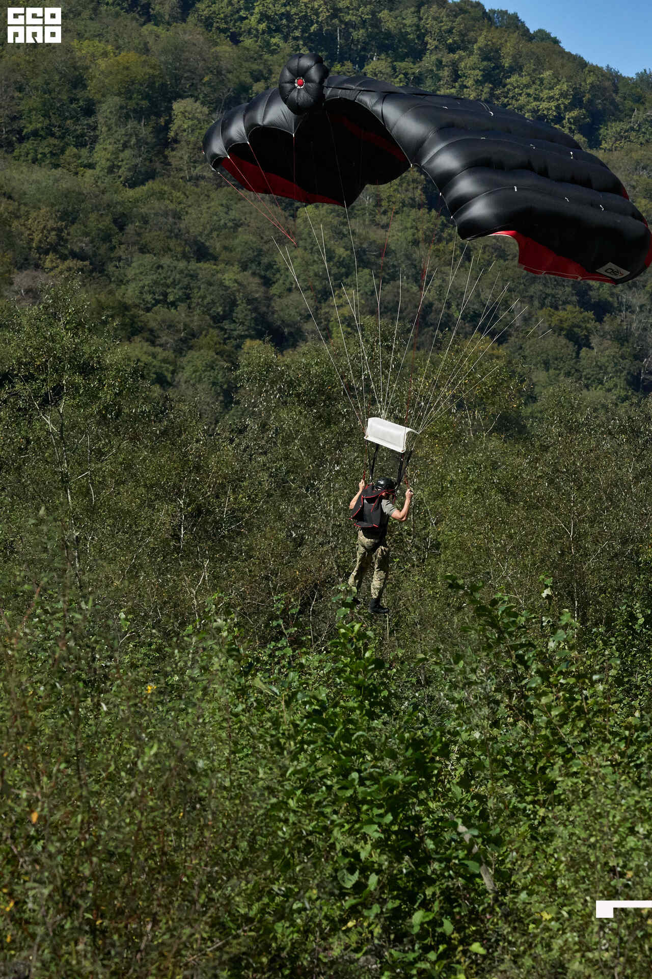 10_10_19 Base Jumping_172.jpg