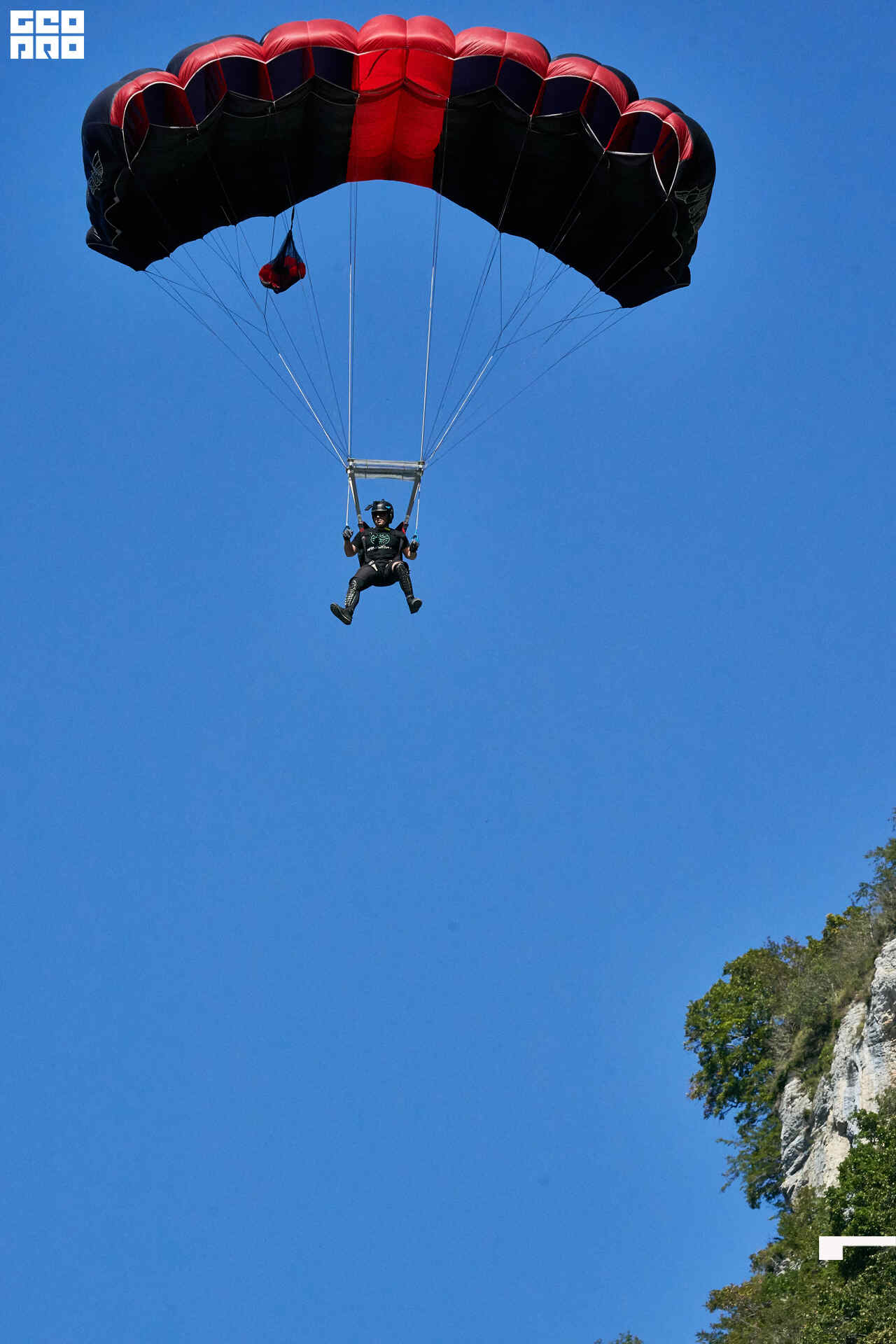 10_10_19 Base Jumping_132.jpg