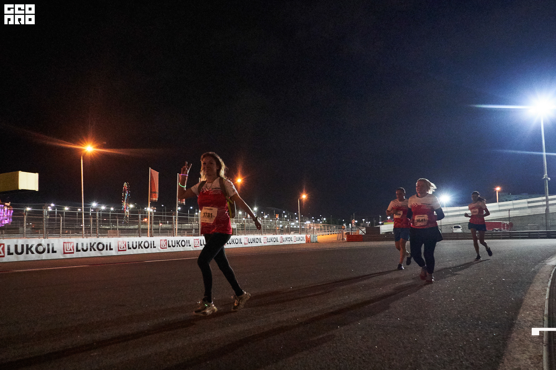 28_09_19 ночной забег лукойл_518.jpg