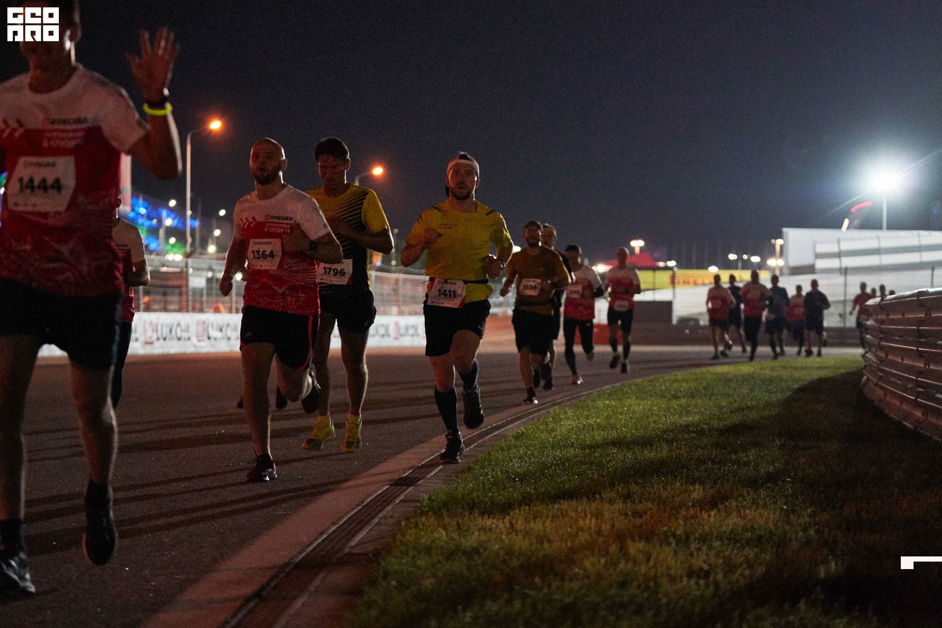 28_09_19 ночной забег лукойл_362.jpg