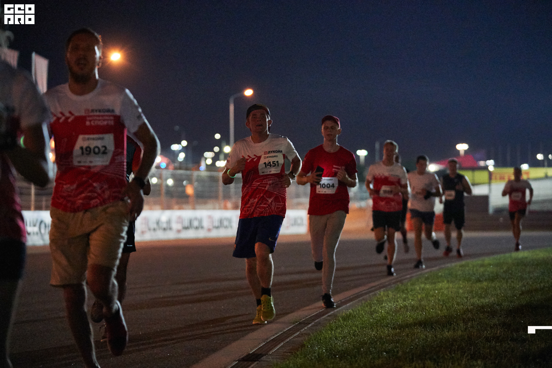 28_09_19 ночной забег лукойл_374.jpg