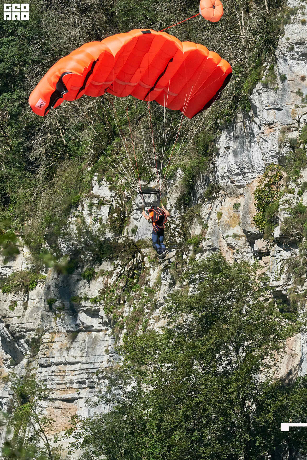 10_10_19 Base Jumping_112.jpg