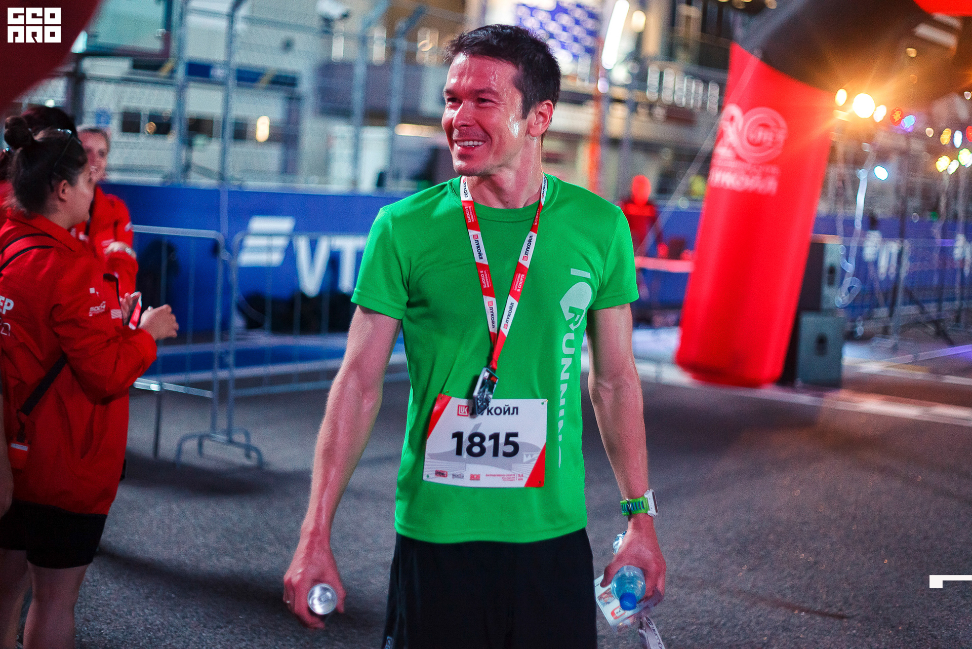 28_09_19 ночной забег лукойл_550.jpg