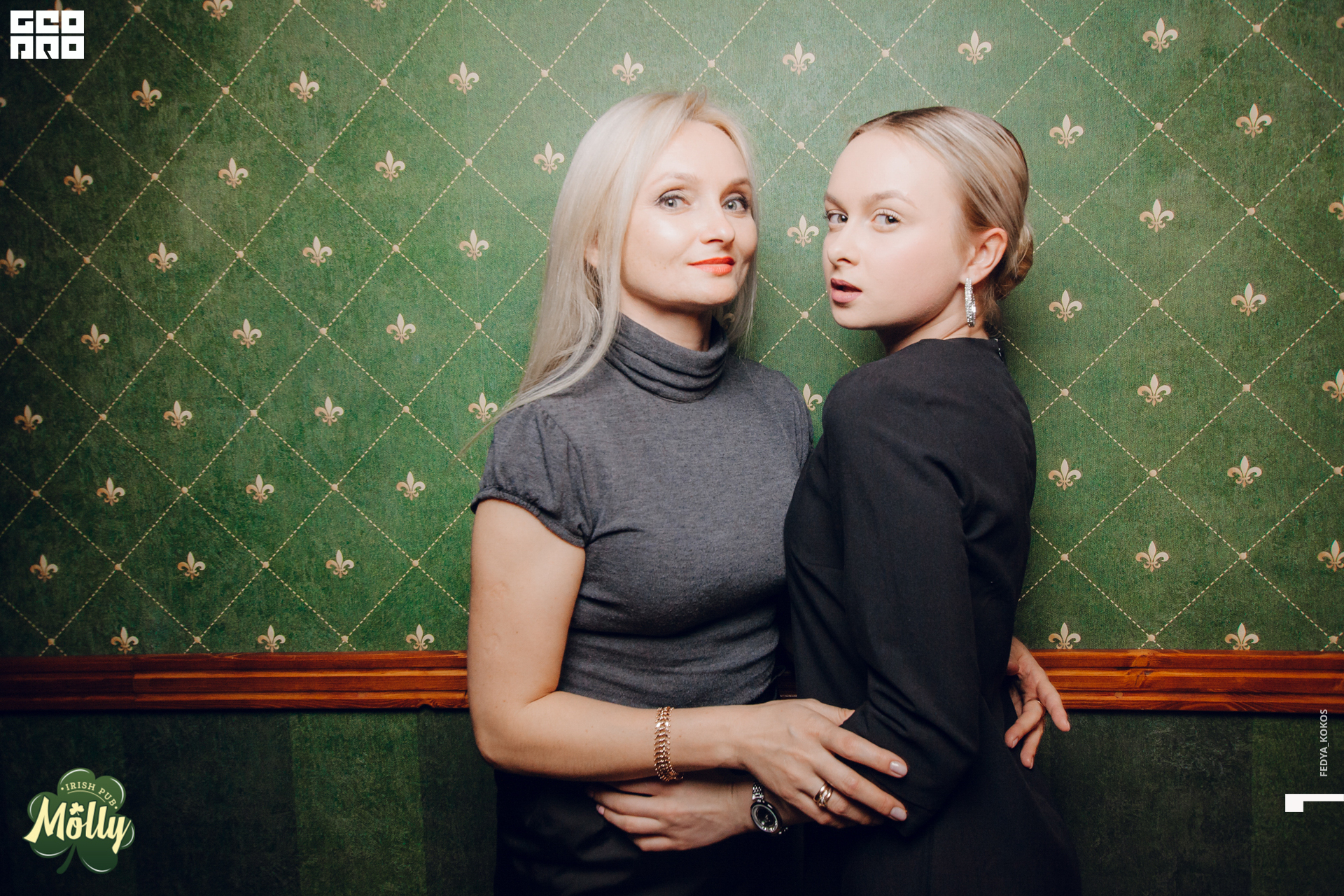 19-10-04 23-42-00.jpg