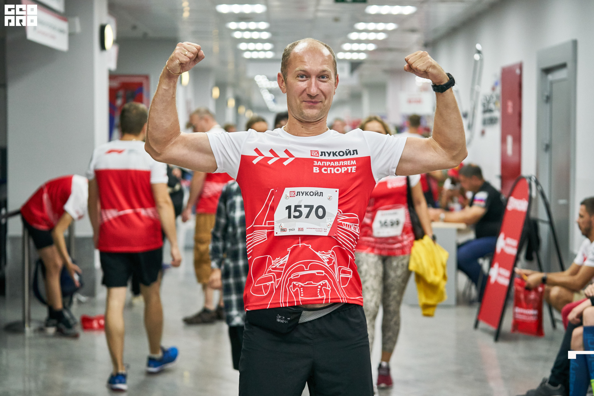 28_09_19 ночной забег лукойл_102.jpg