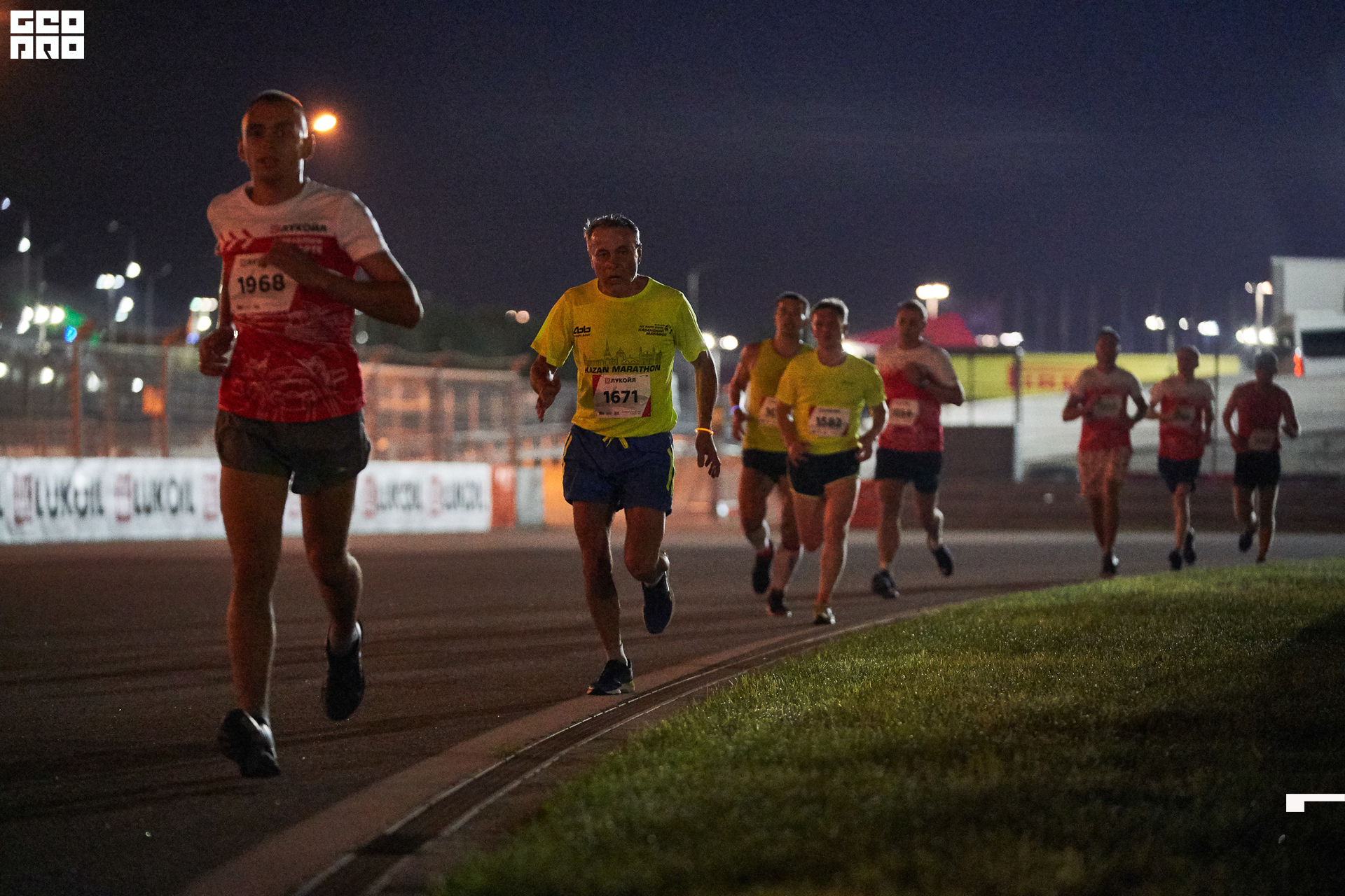 28_09_19 ночной забег лукойл_350.jpg