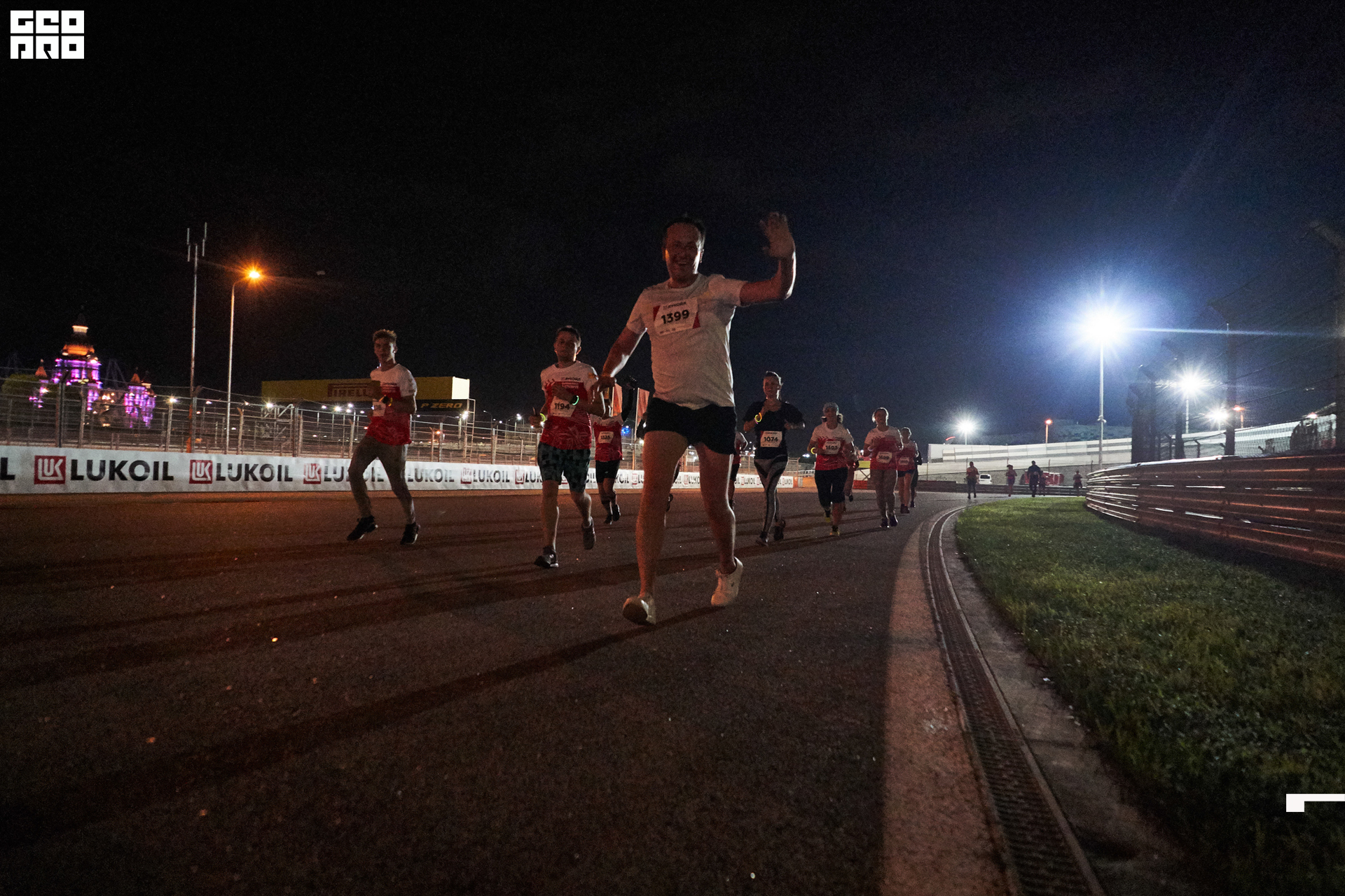 28_09_19 ночной забег лукойл_452.jpg