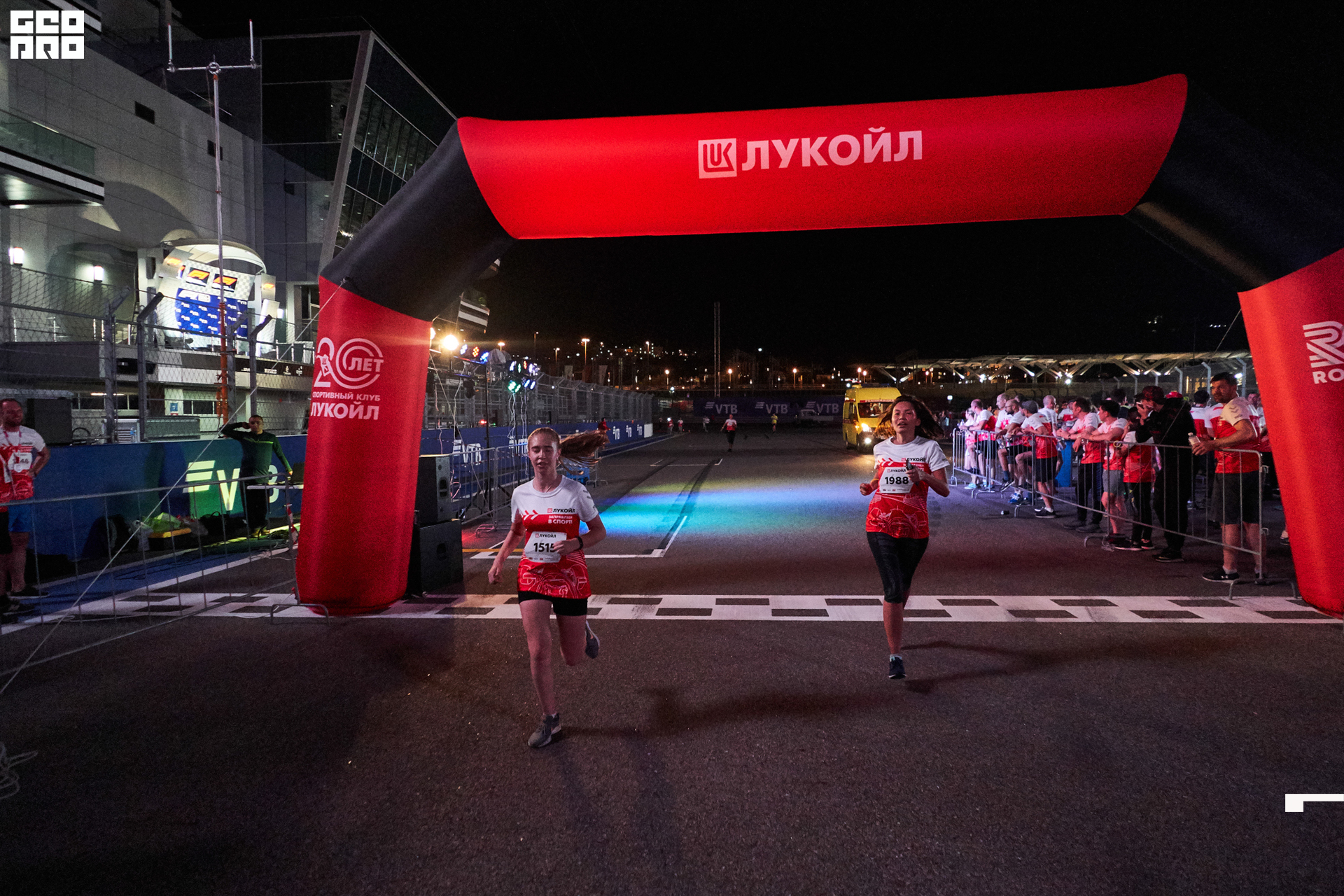 28_09_19 ночной забег лукойл_576.jpg