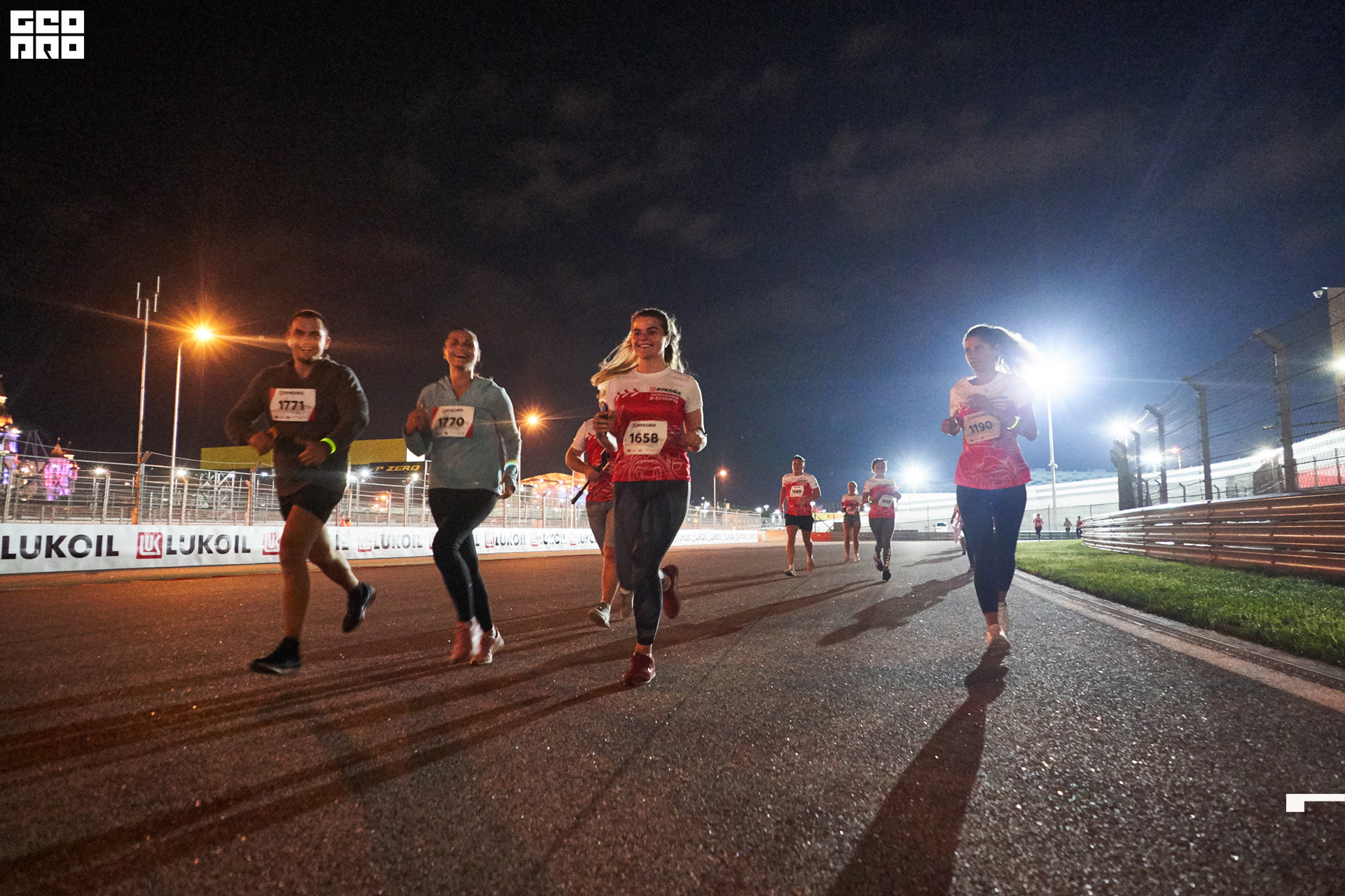 28_09_19 ночной забег лукойл_477.jpg