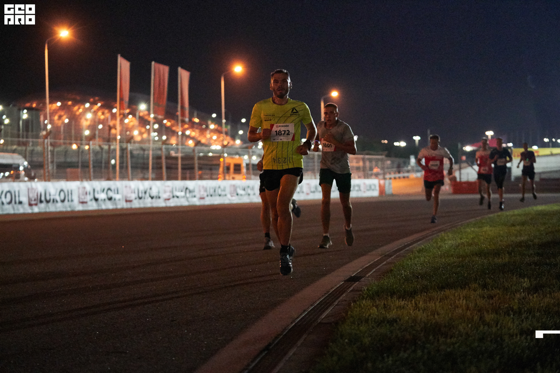 28_09_19 ночной забег лукойл_330.jpg
