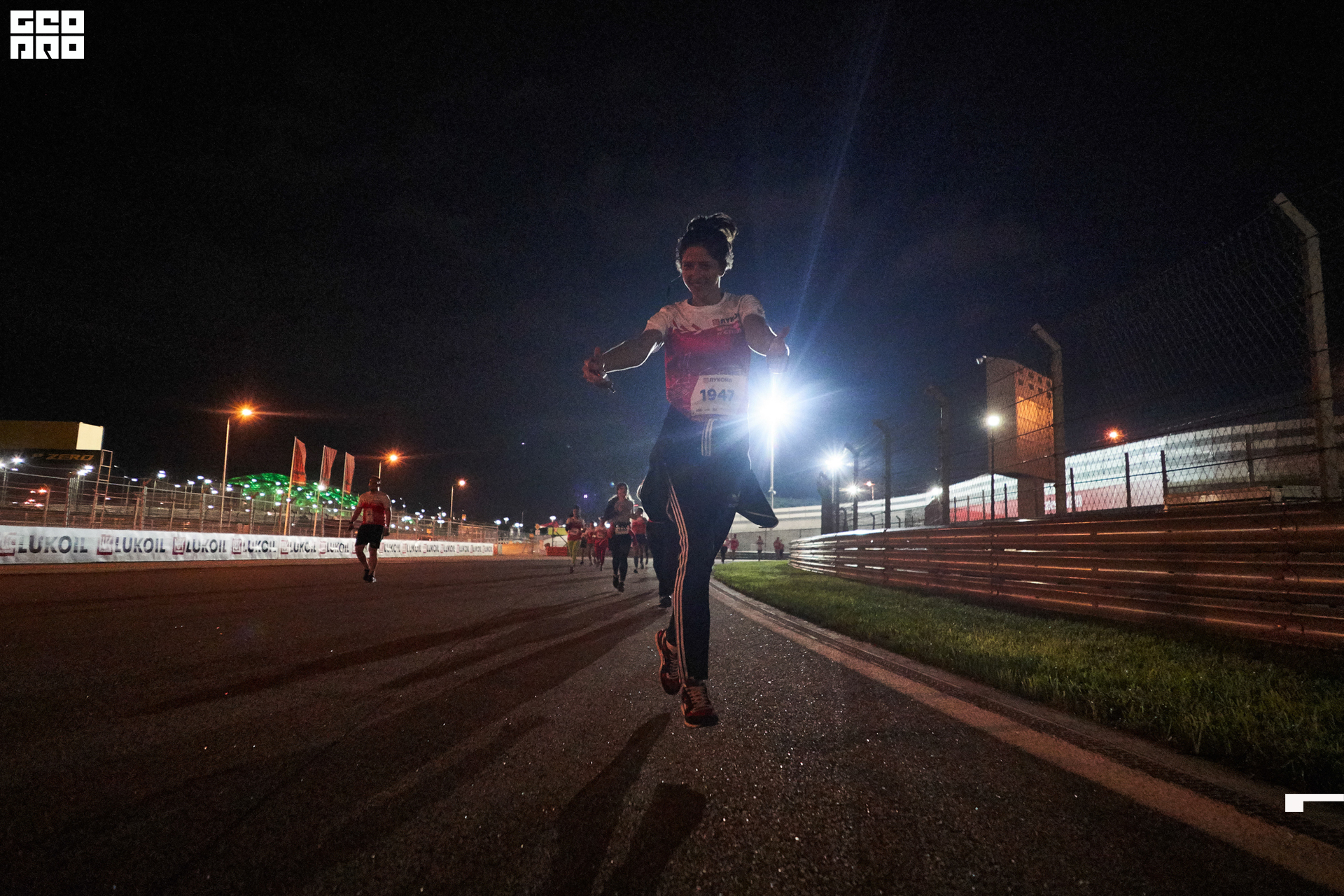 28_09_19 ночной забег лукойл_474.jpg