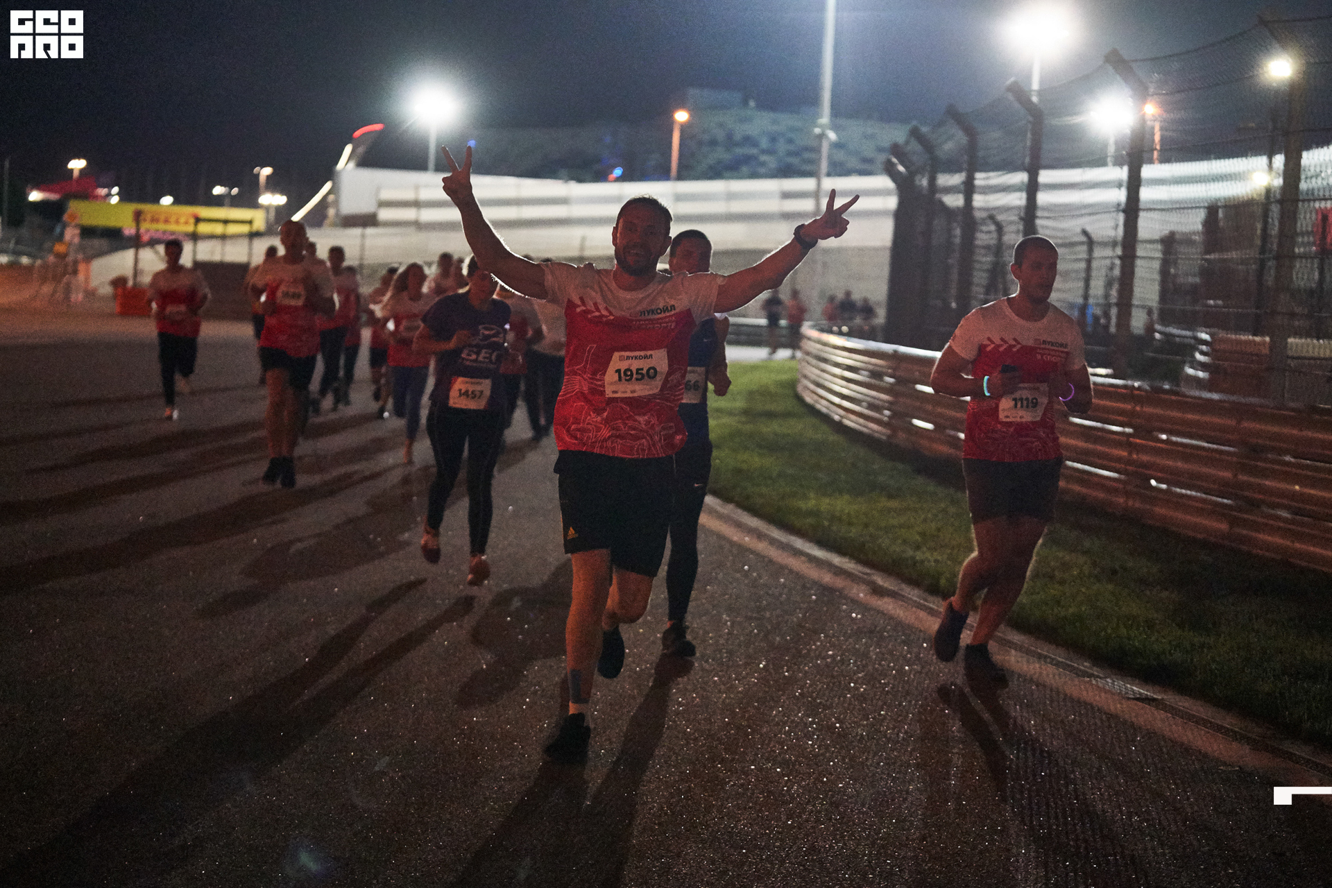 28_09_19 ночной забег лукойл_429.jpg