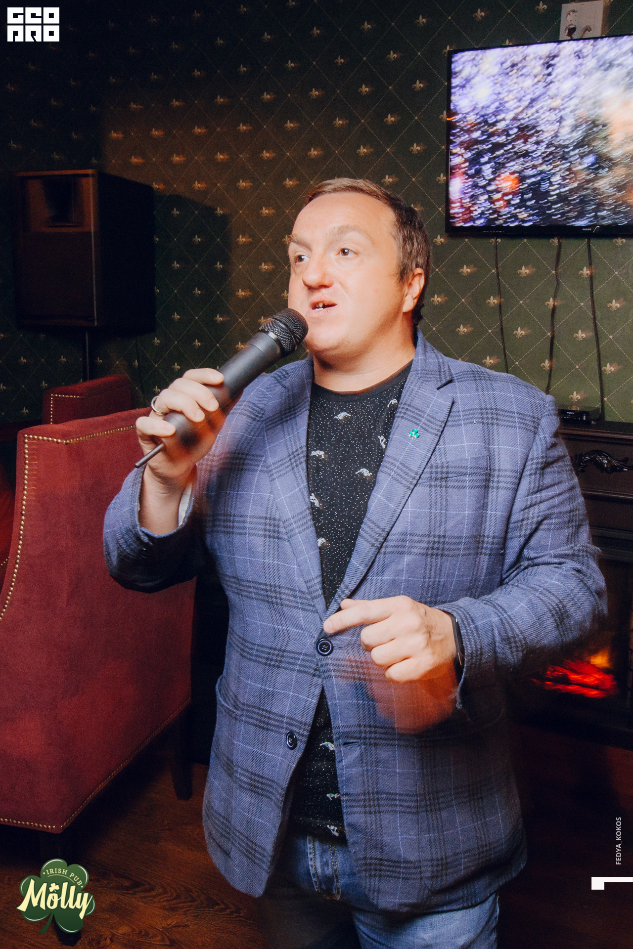 19-10-04 23-36-35.jpg