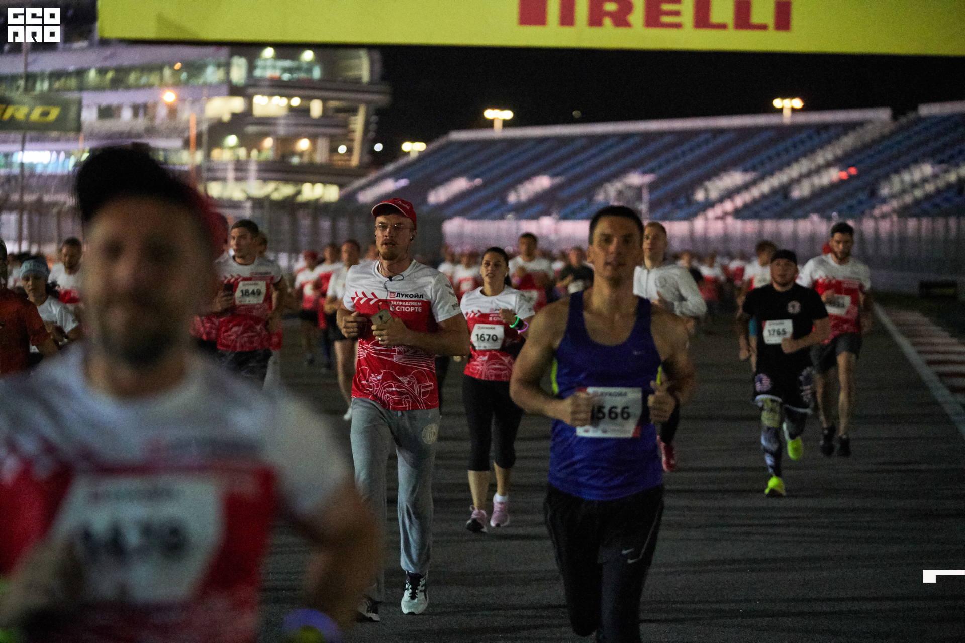 28_09_19 ночной забег лукойл_284.jpg
