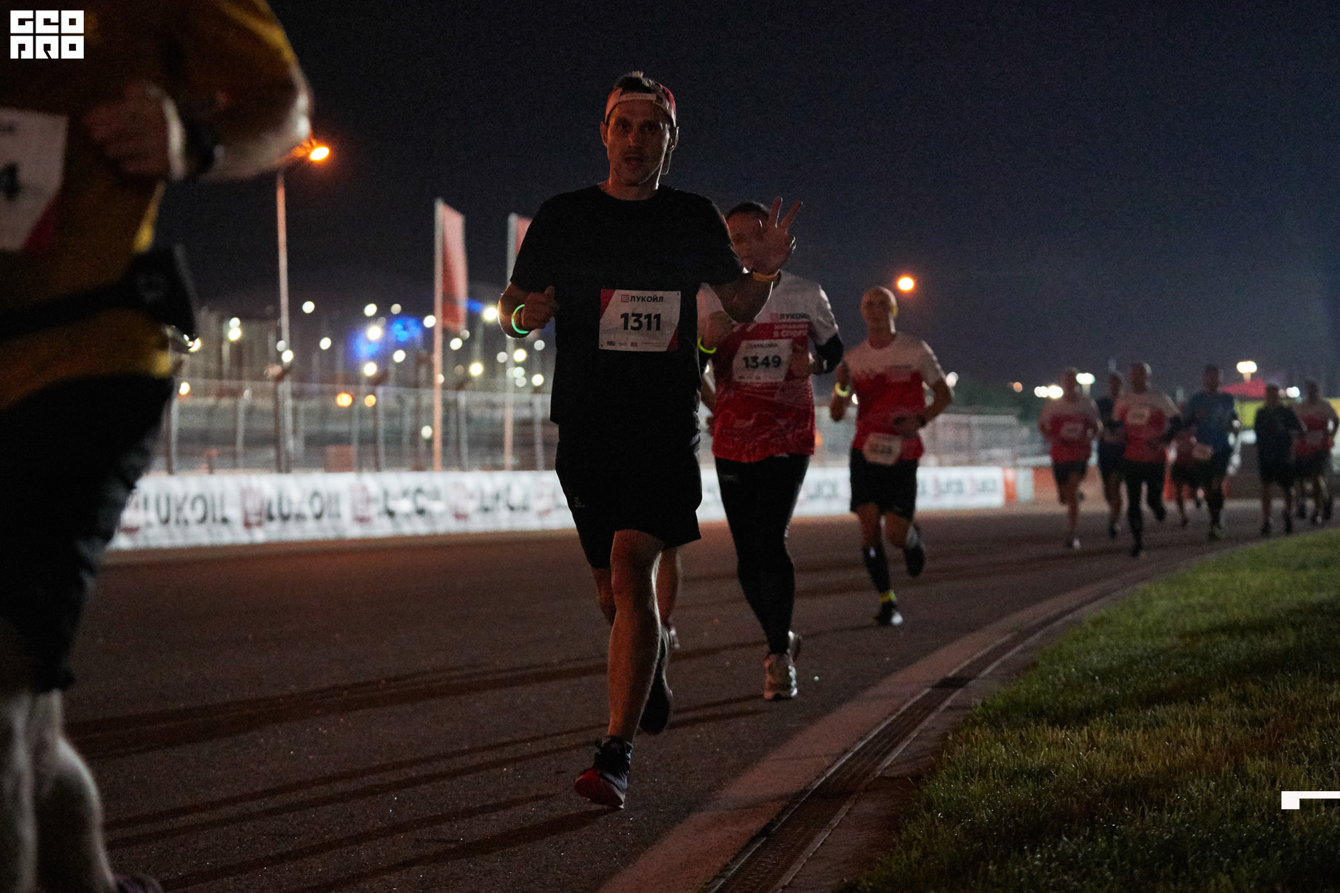 28_09_19 ночной забег лукойл_369.jpg