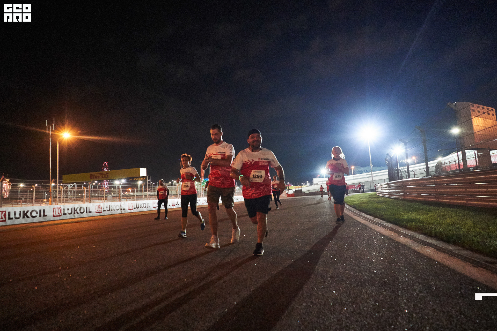 28_09_19 ночной забег лукойл_495.jpg